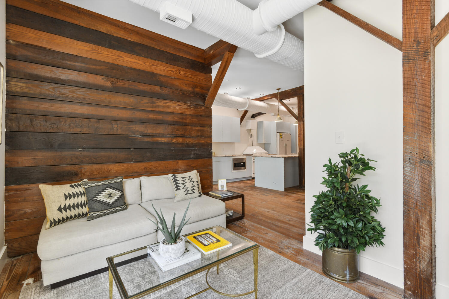 Farragut Lofts Curated, Luxury in Bay St Louis