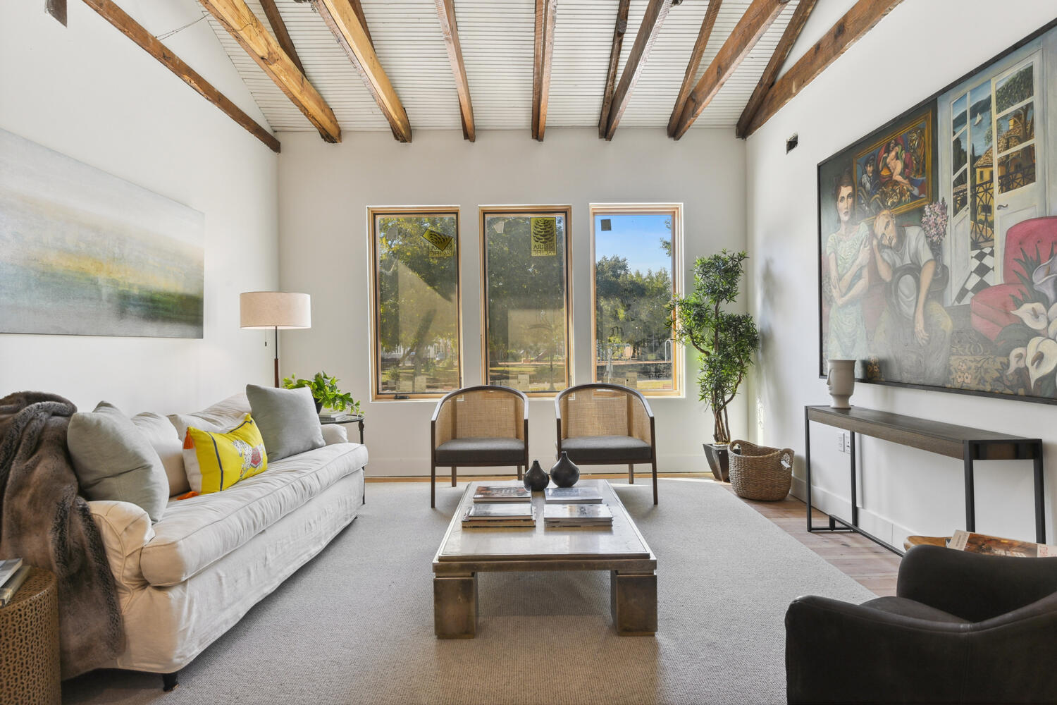 Farragut Lofts Curated, Luxury in Bay St Louis