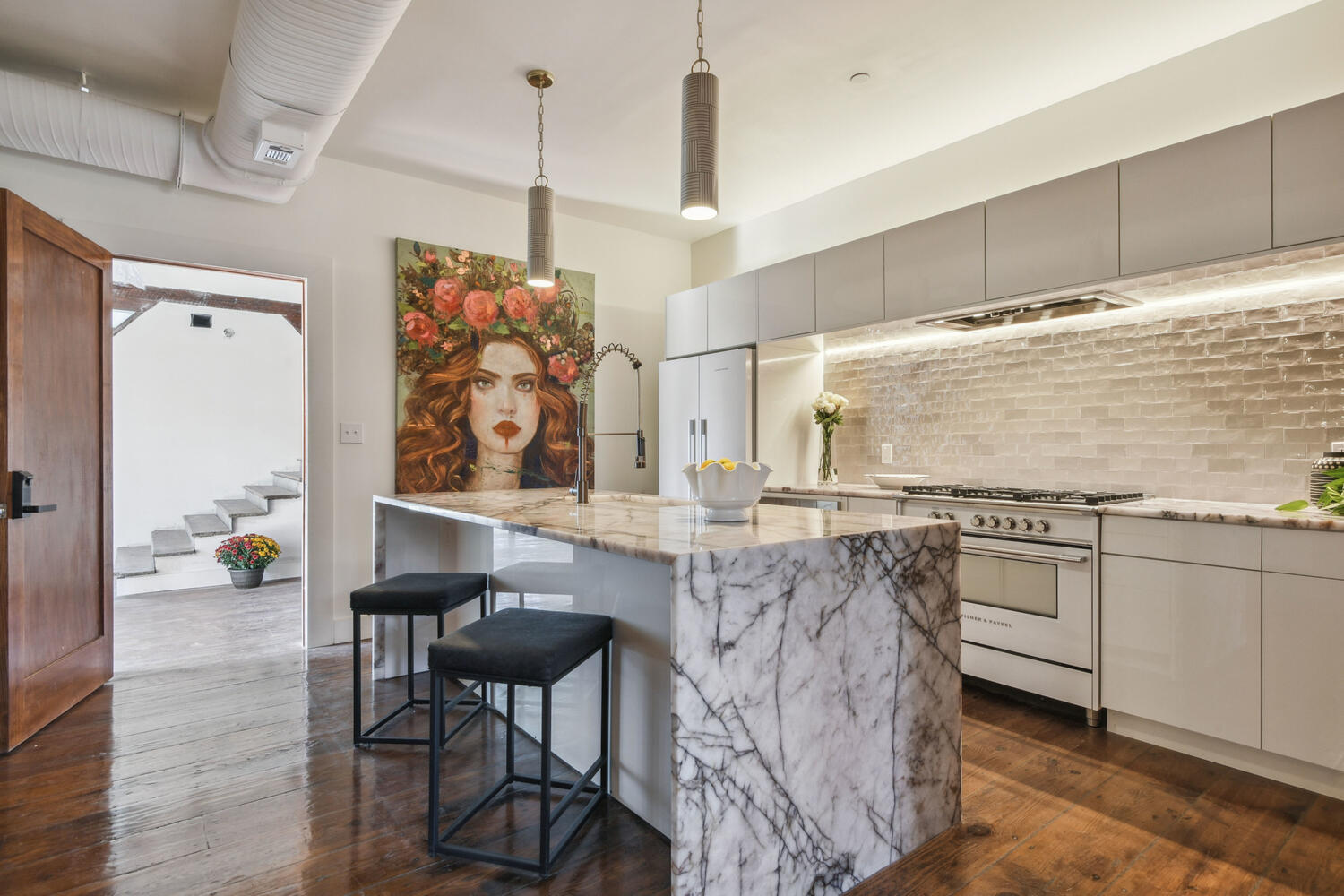 Farragut Lofts Curated, Luxury in Bay St Louis